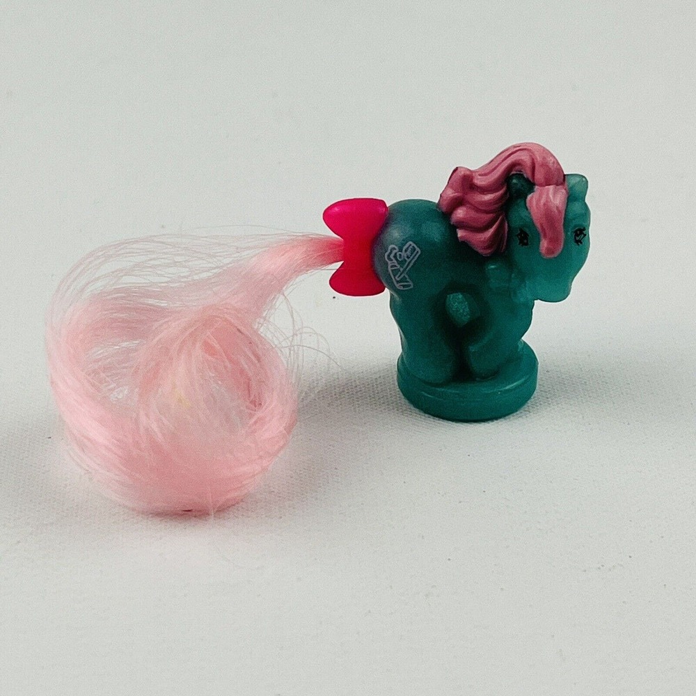 Vtg My Little Pony Glowing Magic Nursery Petite Ponies Toothbrush Toothpaste